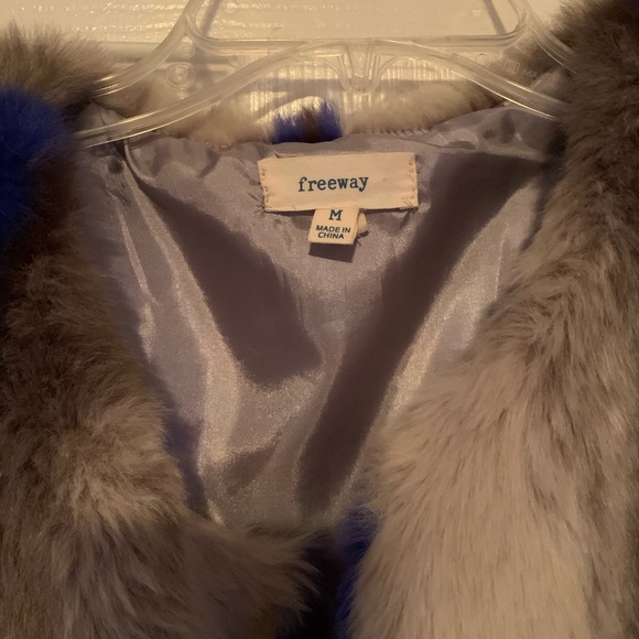 Freeway faux fur vest - Picture 3 of 3